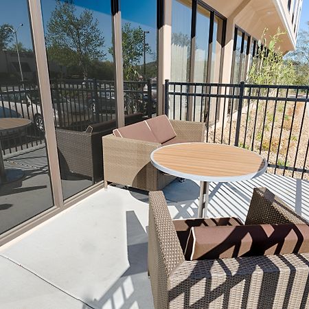 Holiday Inn Knoxville N - Merchant Drive By Ihg Esterno foto